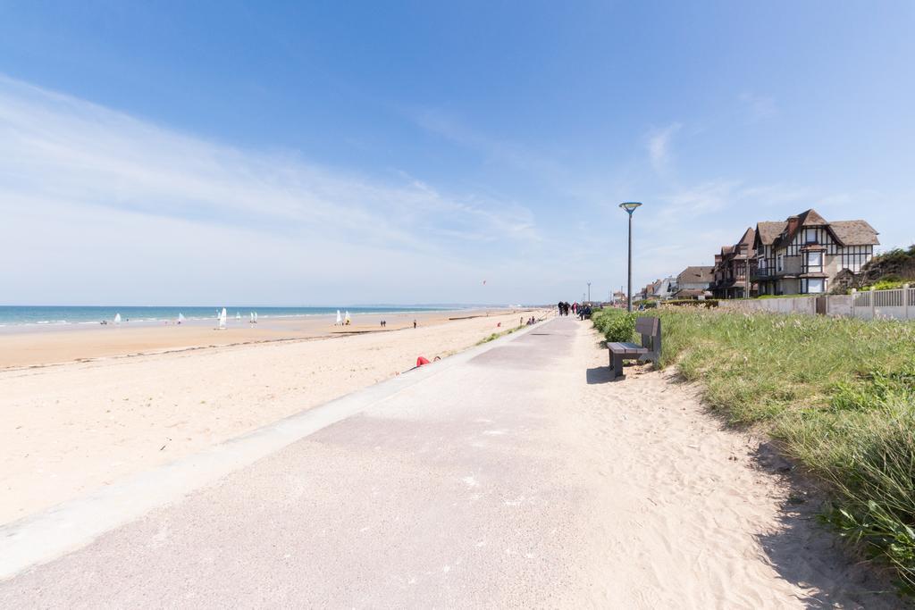 Le Canada Hermanville-sur-Mer Exterior foto